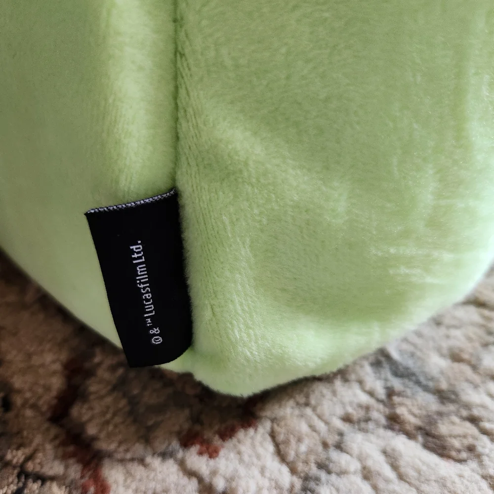 NOT FOR SALE Cat bed, Star Wars Yoda Pet Bed
